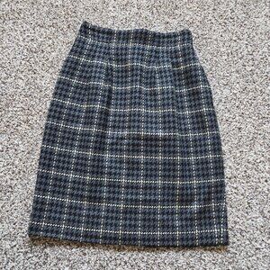 Vintage GIANNI Pencil Skirt Size 8 100% Wool Made in USA Black Gray Houndstooth